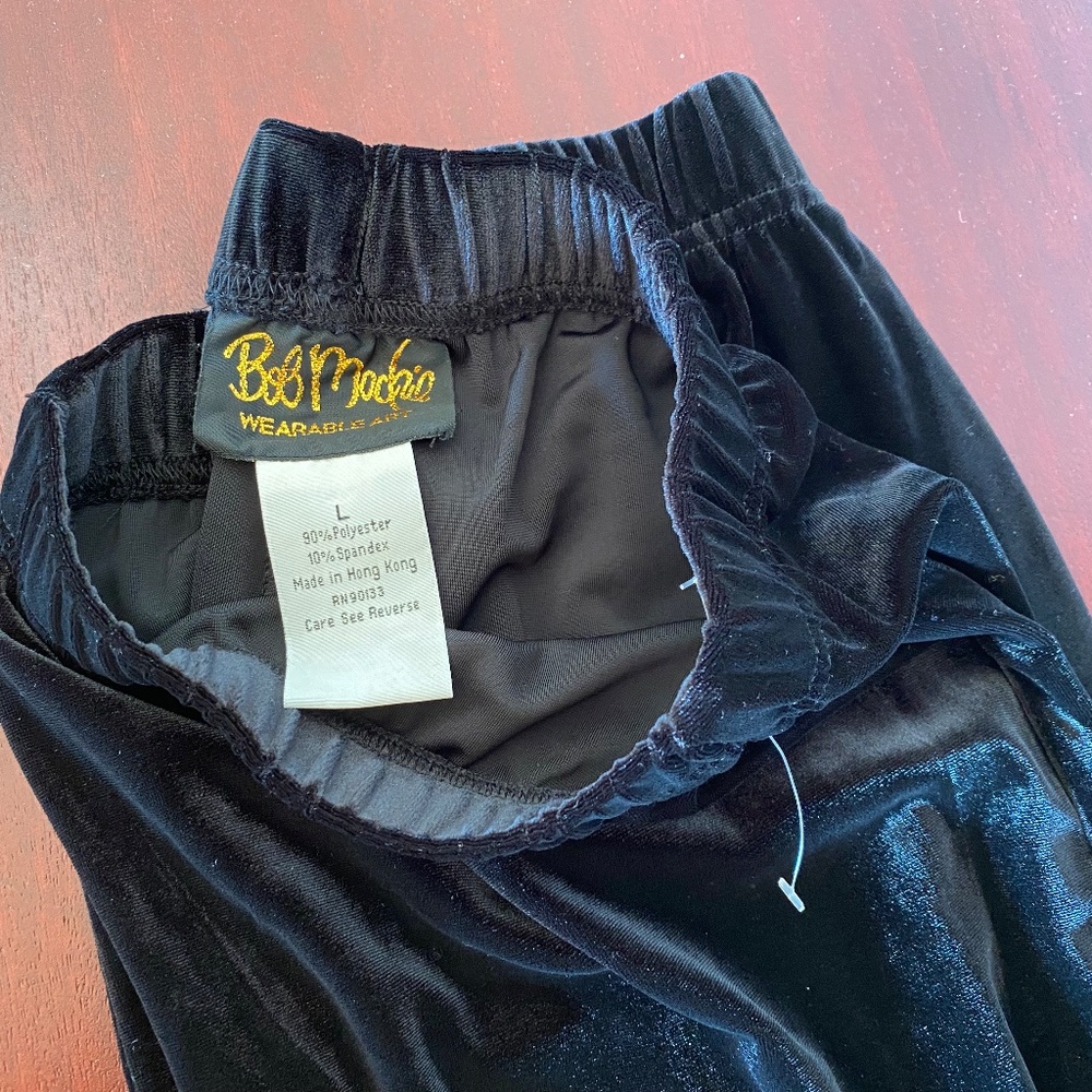 Womans Black Velour Pants by Bob Mackie Size L